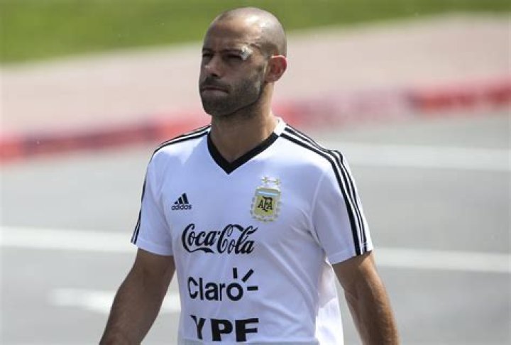 Javier Mascherano Net Worth - Wiki, Age, Weight and Height, Relationships, Family, and More